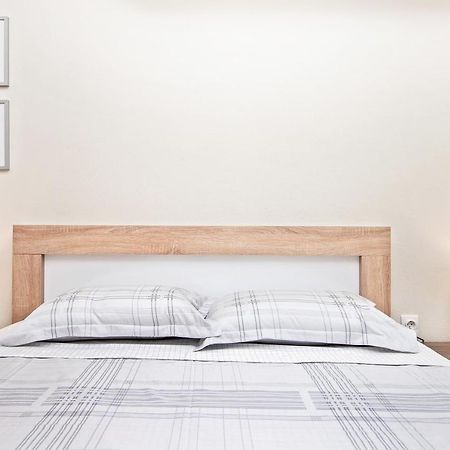 Apartments Isja 티바트 외부 사진