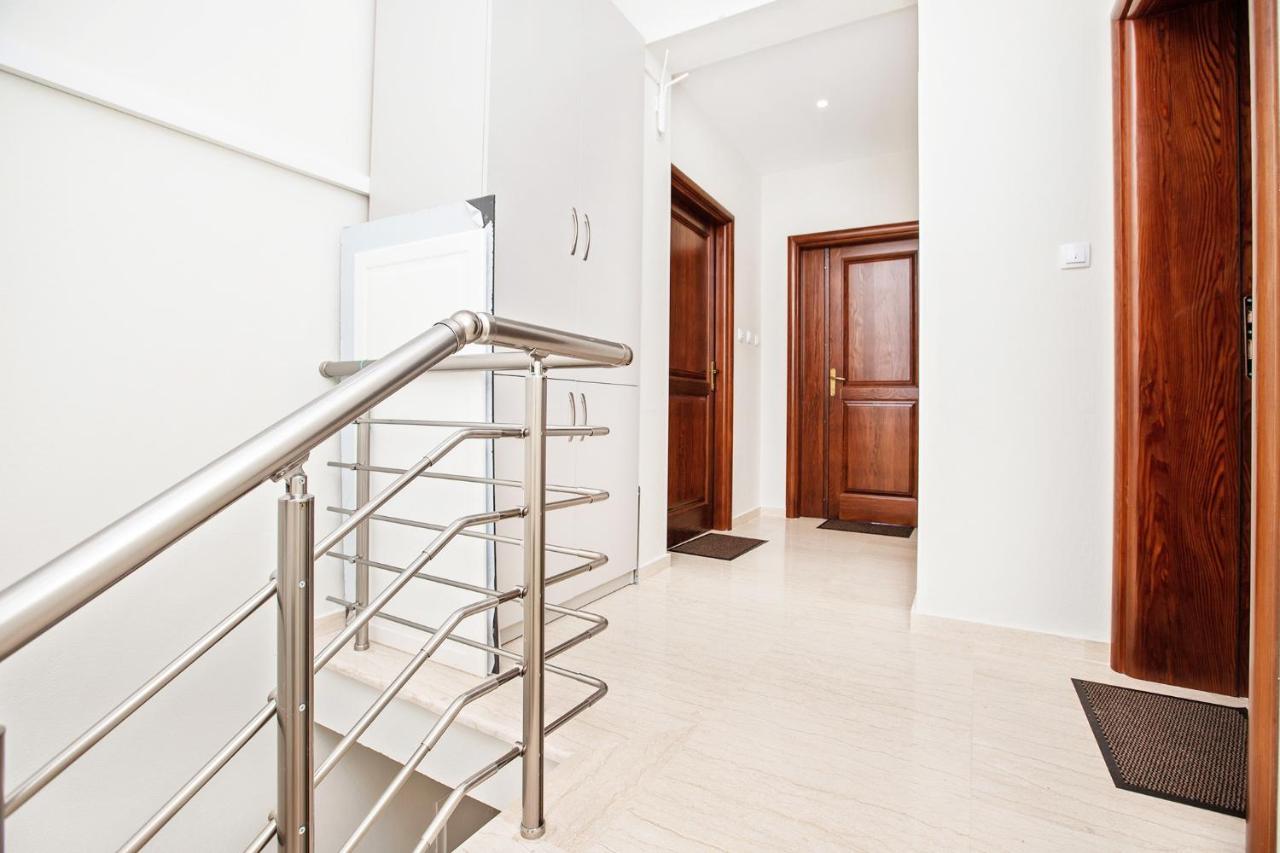 Apartments Isja 티바트 외부 사진