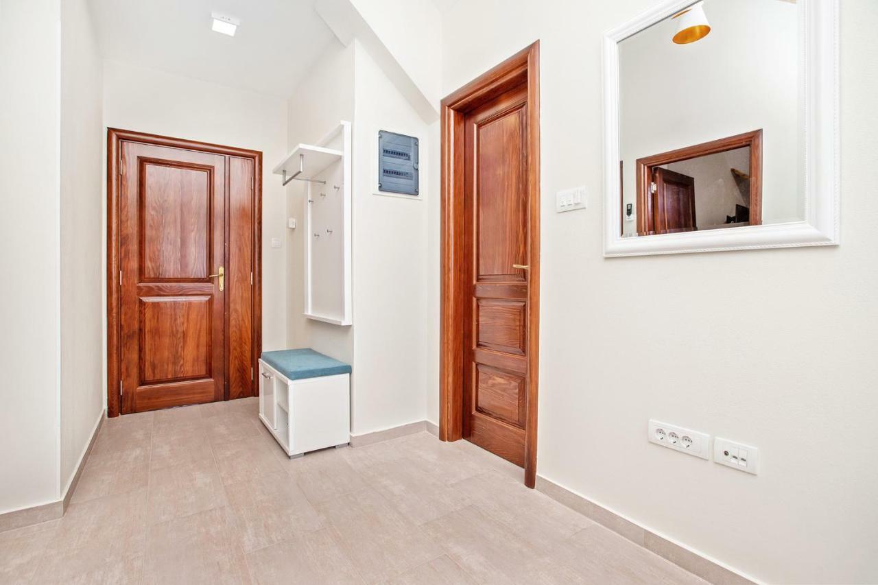 Apartments Isja 티바트 외부 사진