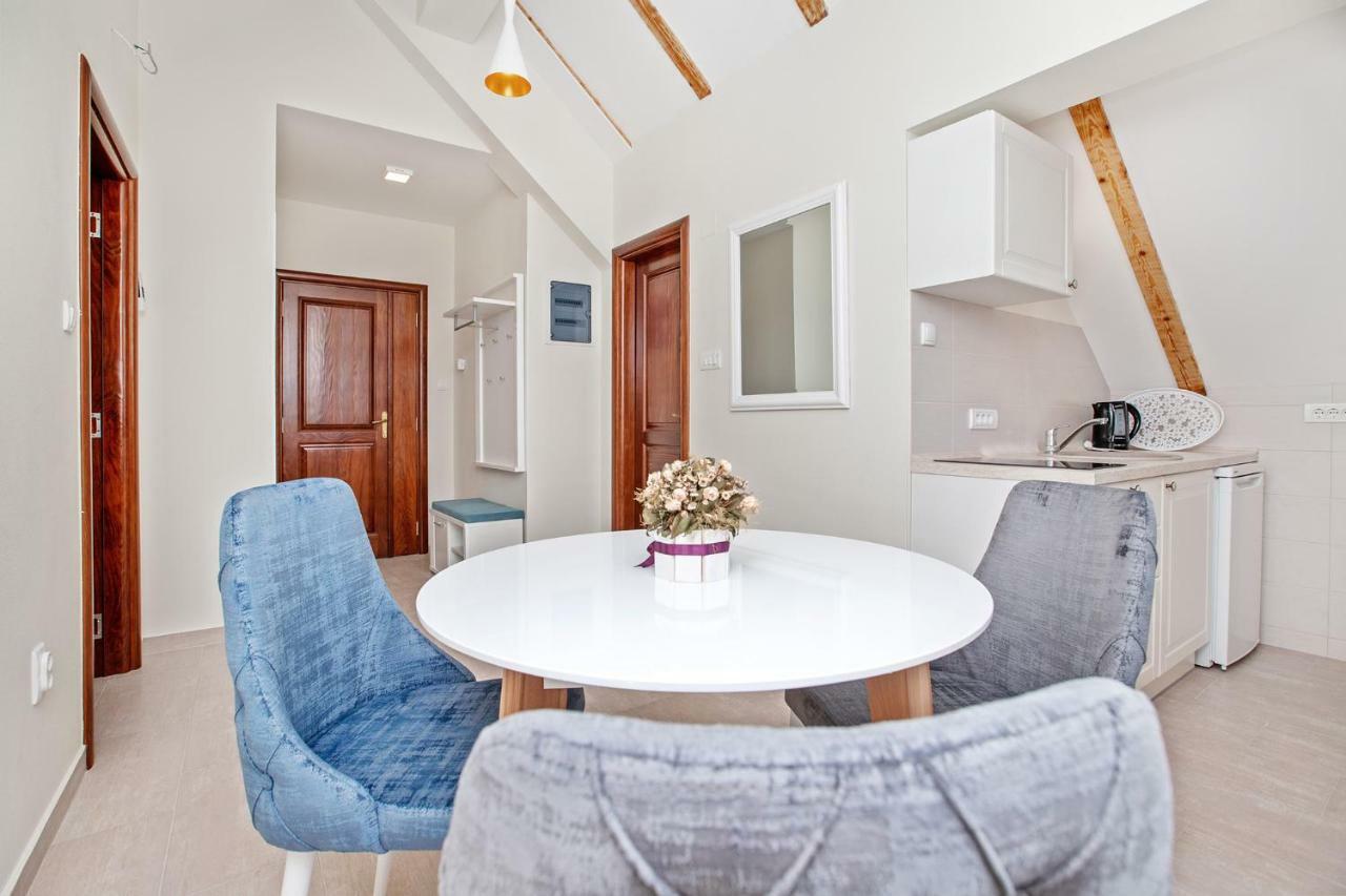 Apartments Isja 티바트 외부 사진