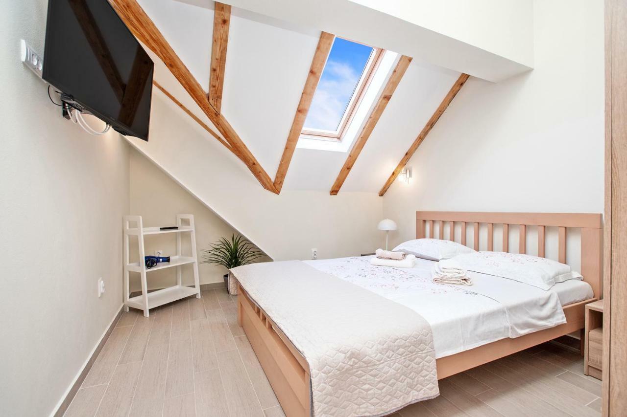 Apartments Isja 티바트 외부 사진