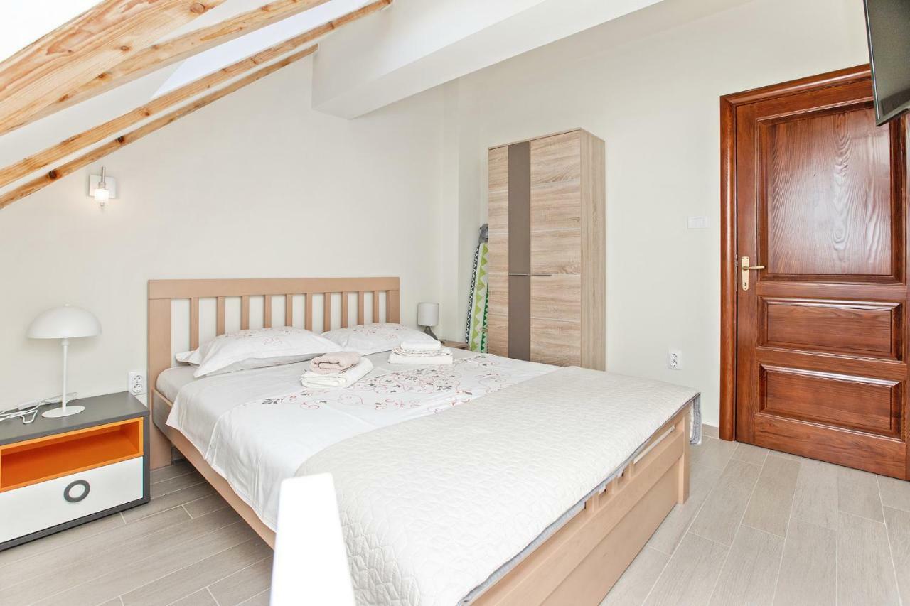 Apartments Isja 티바트 외부 사진
