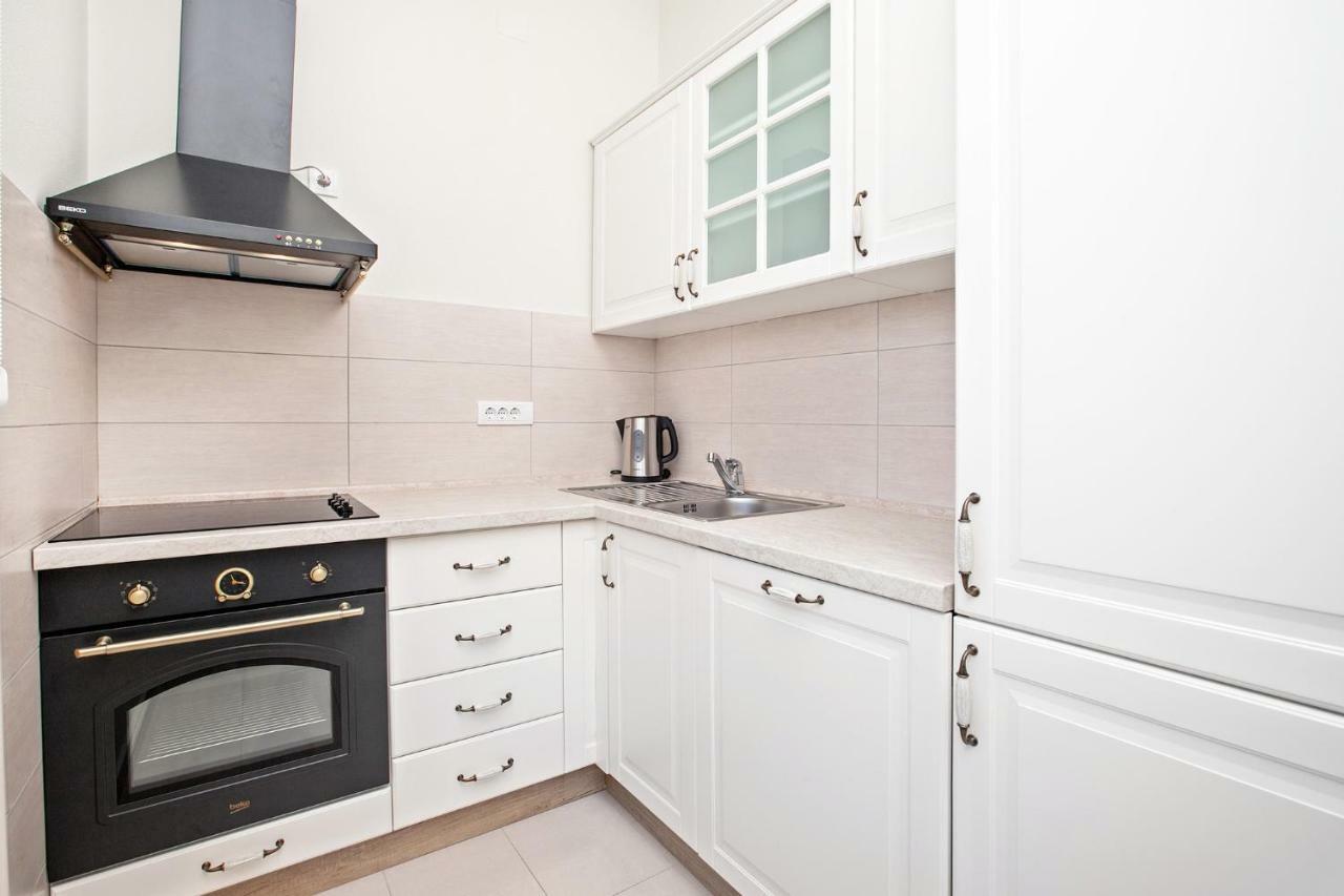 Apartments Isja 티바트 외부 사진