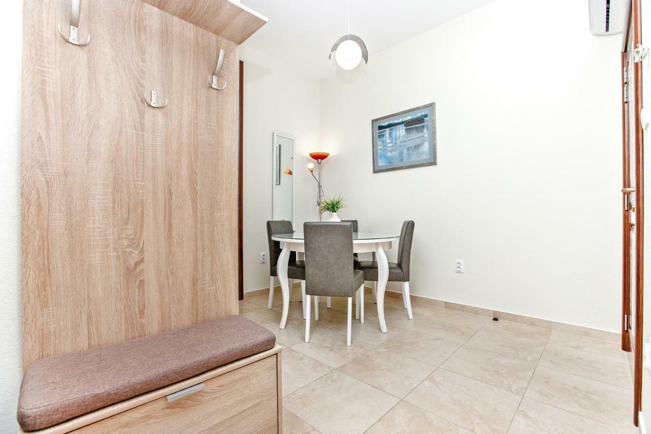 Apartments Isja 티바트 외부 사진