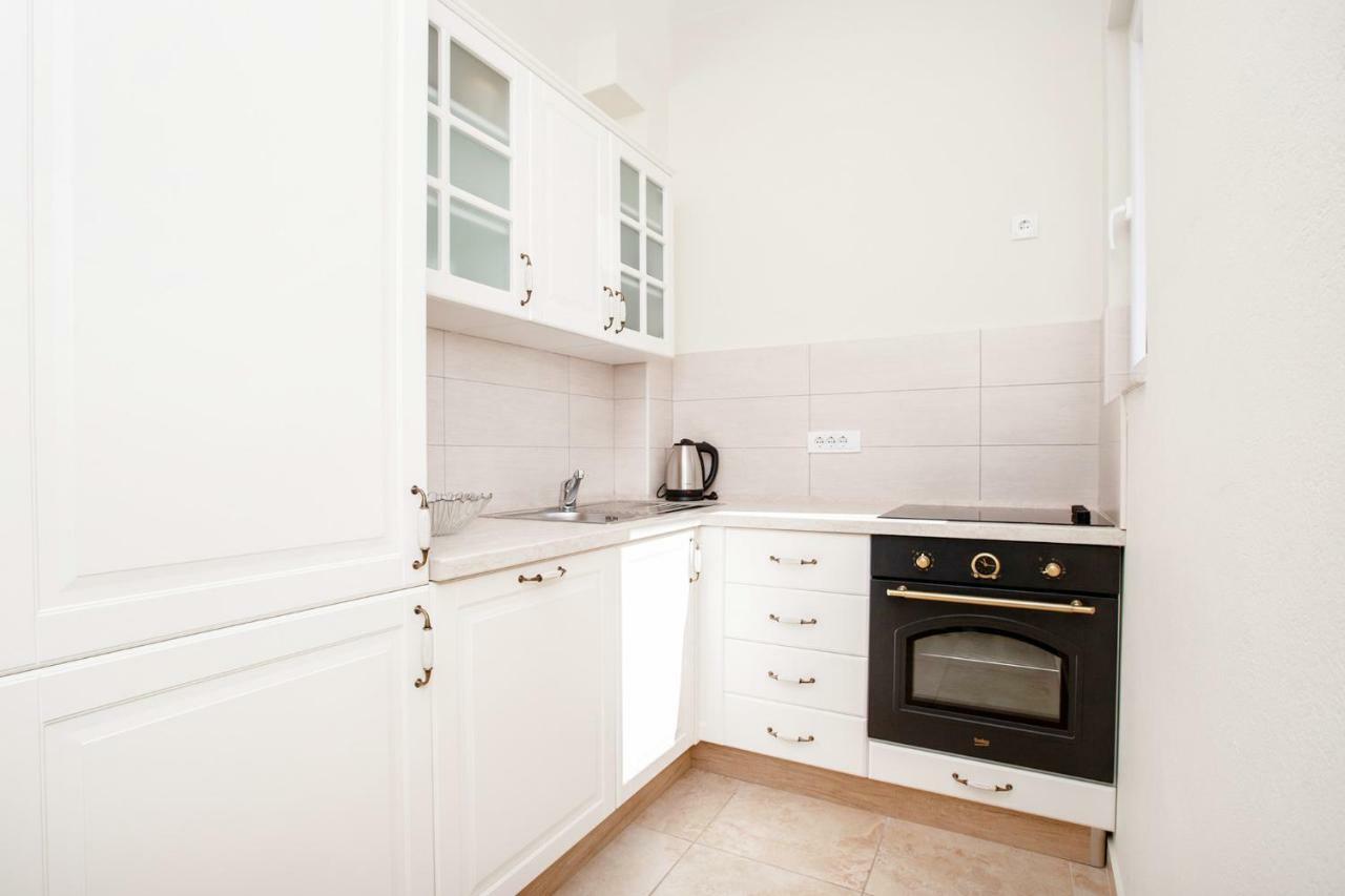 Apartments Isja 티바트 외부 사진