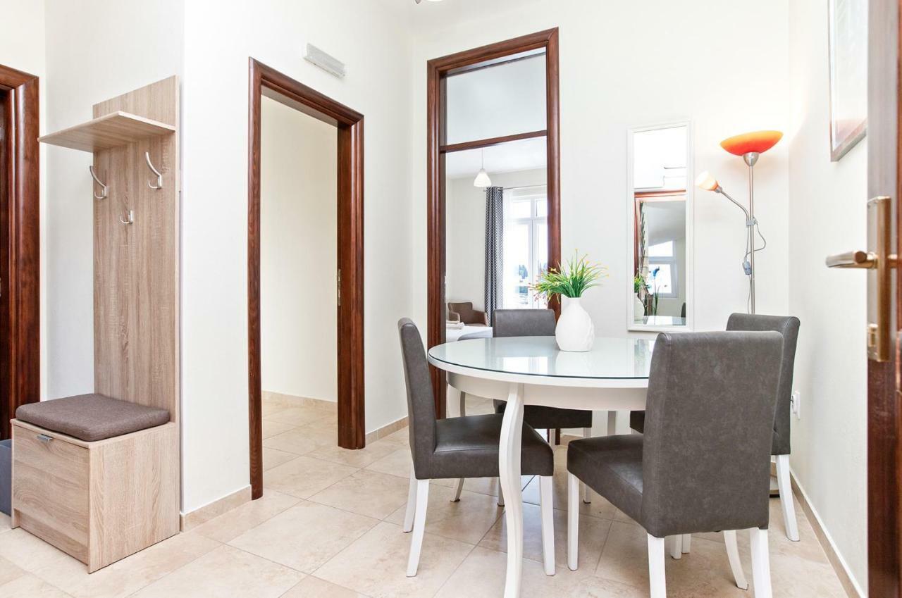 Apartments Isja 티바트 외부 사진